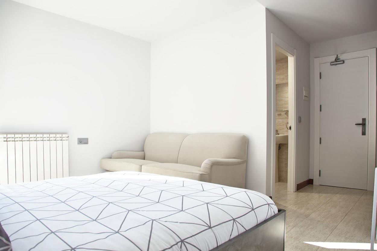 Hostal Fontanan La Pola de Gordon Εξωτερικό φωτογραφία