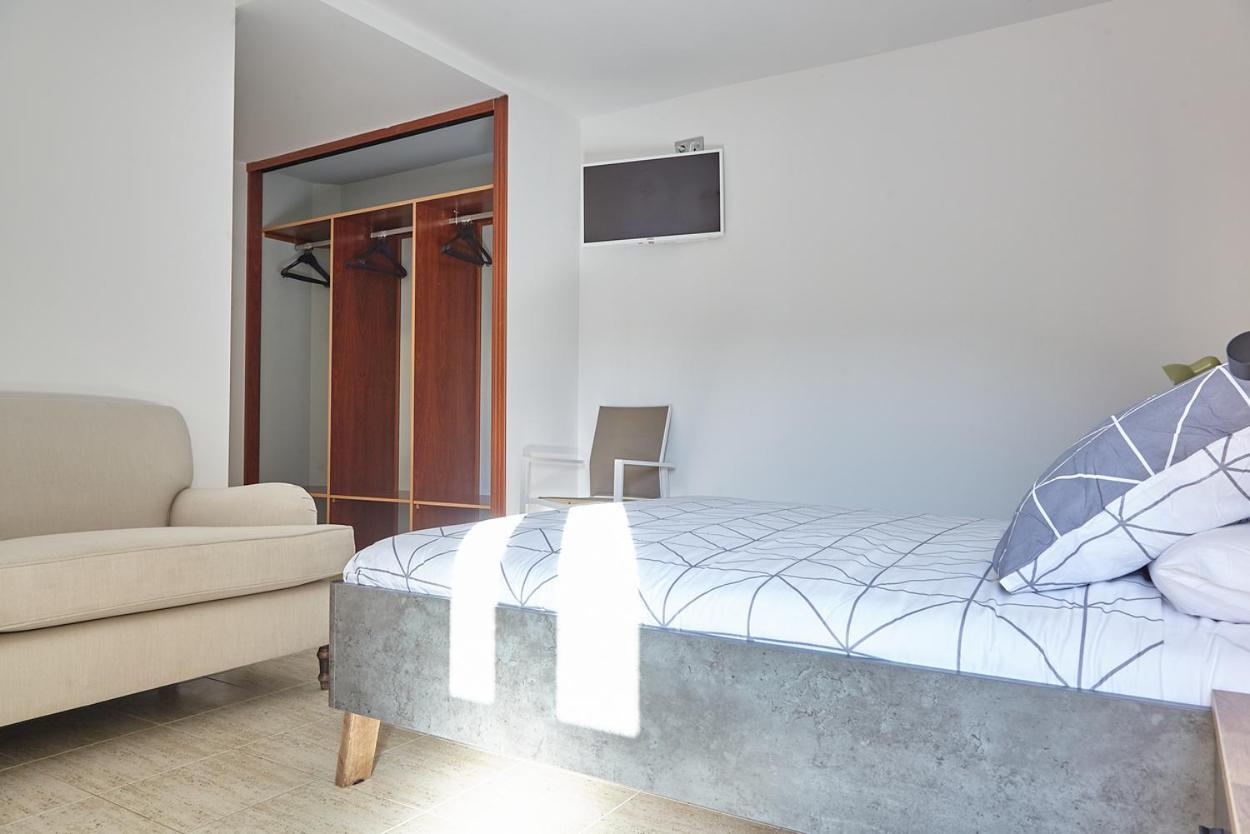 Hostal Fontanan La Pola de Gordon Εξωτερικό φωτογραφία