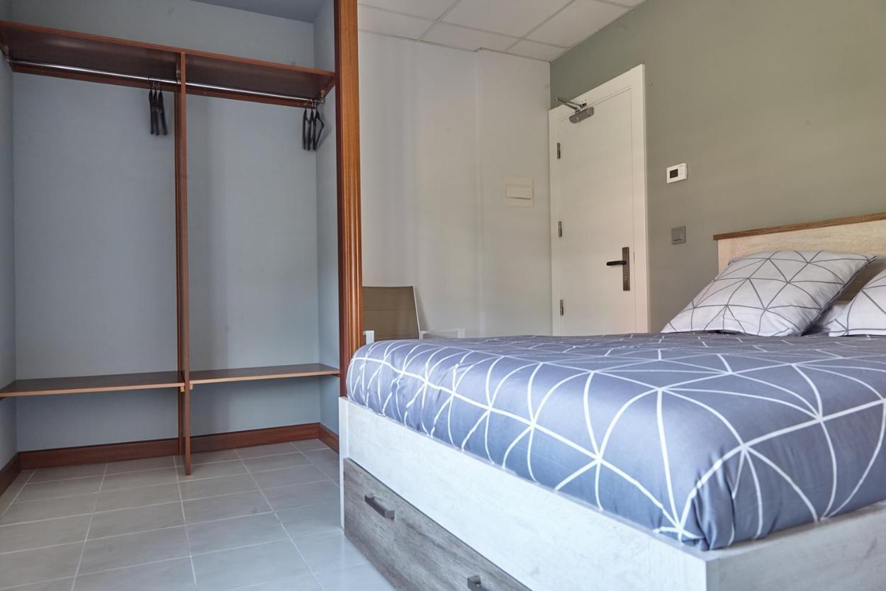 Hostal Fontanan La Pola de Gordon Εξωτερικό φωτογραφία
